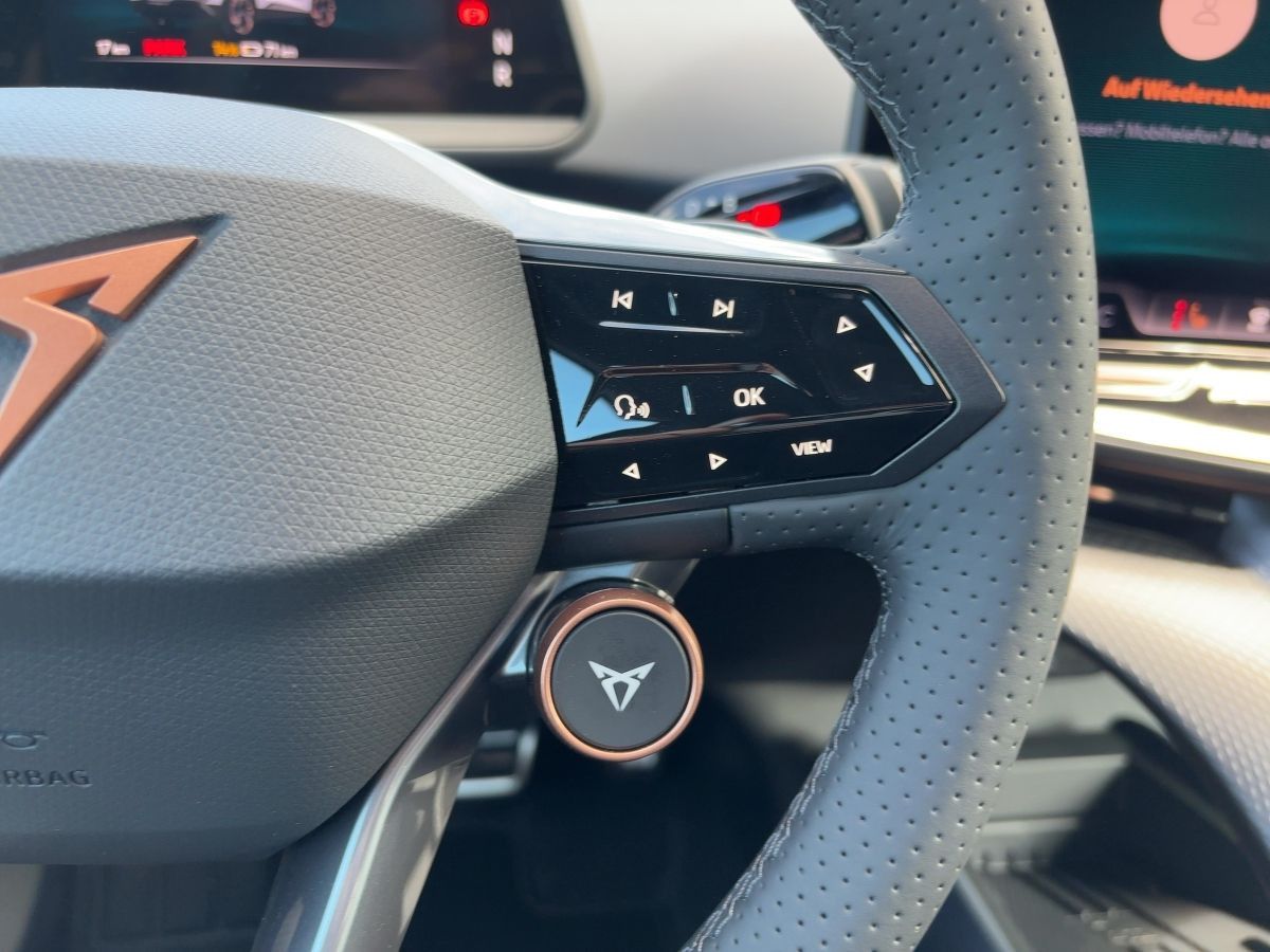 Cupra Tavascan - Bild 15