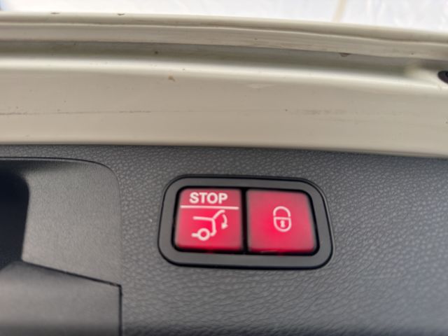 Fahrzeugabbildung Mercedes-Benz E 300 T de Mod. 2021 Avantgarde+Cam+ACC+Head-up