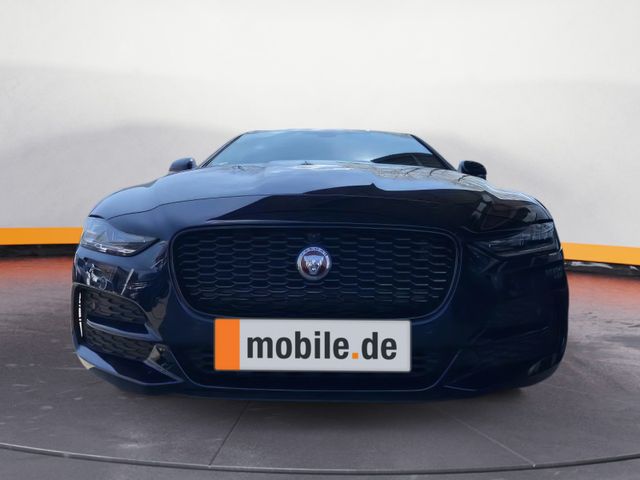 Jaguar XE D200 AWD HSE *Black-Pack Navigation*