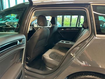 MYAUTOCENTER – Gebraucht- und Jahreswagen mit Werkstattservice in Pfaffenhofen Volkswagen Golf VII Variant Highline BMTStart-Stopp*Klima*