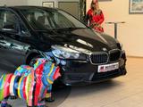 BMW 216d Active Tourer*I.HAND*NAVI*TEMPOMAT*SITZH.* - BMW 216 Active Tourer aus 2021