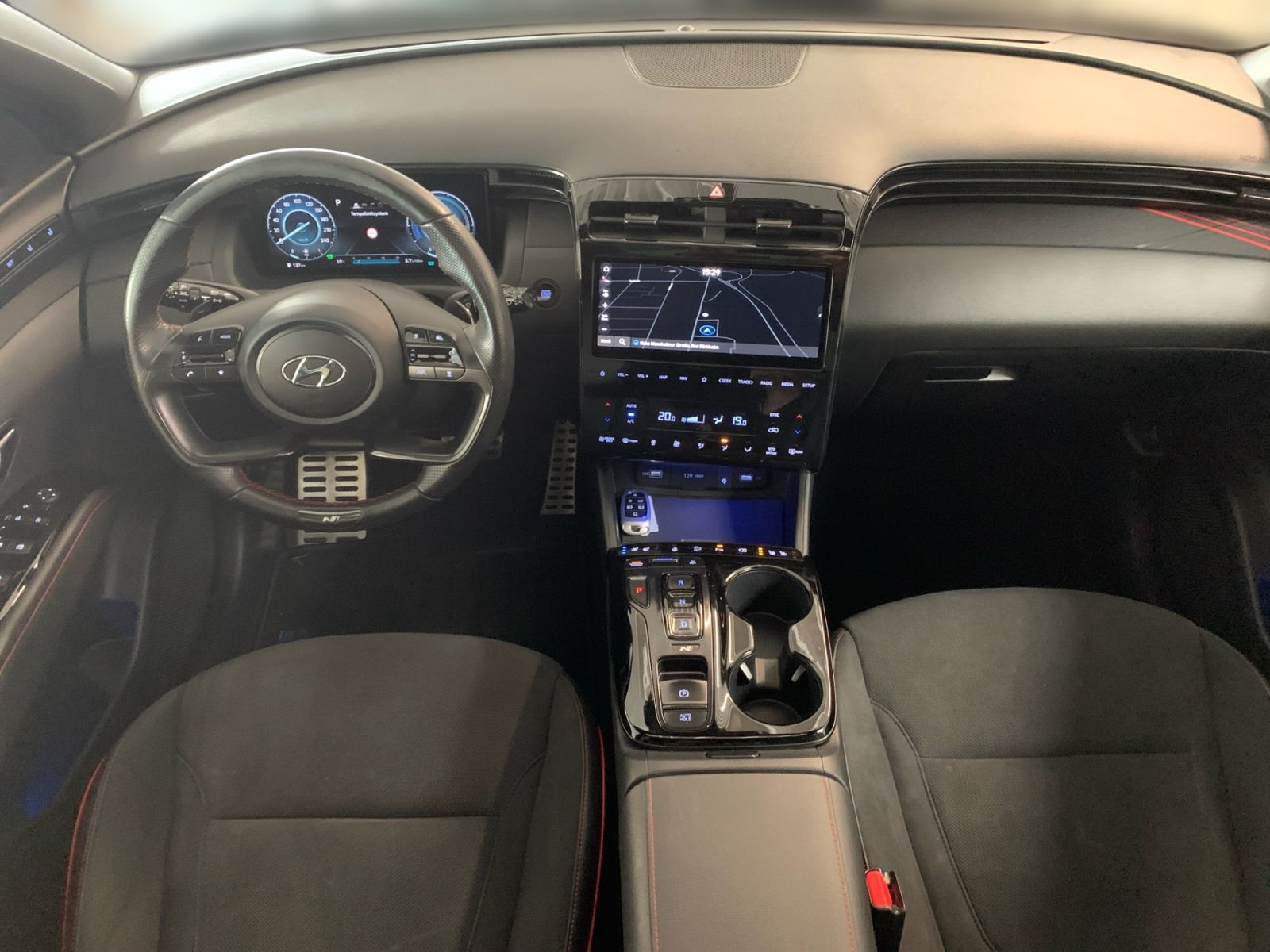 Fahrzeugabbildung Hyundai TUCSON 1.6 T-GDI N Line Plug-In Hybrid 4WD