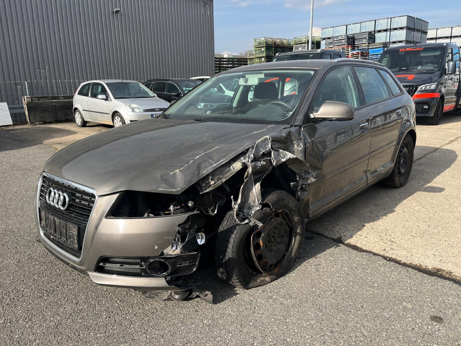 Audi A3 Sportback 1.2 TFSI Attraction Climatronic SHZ