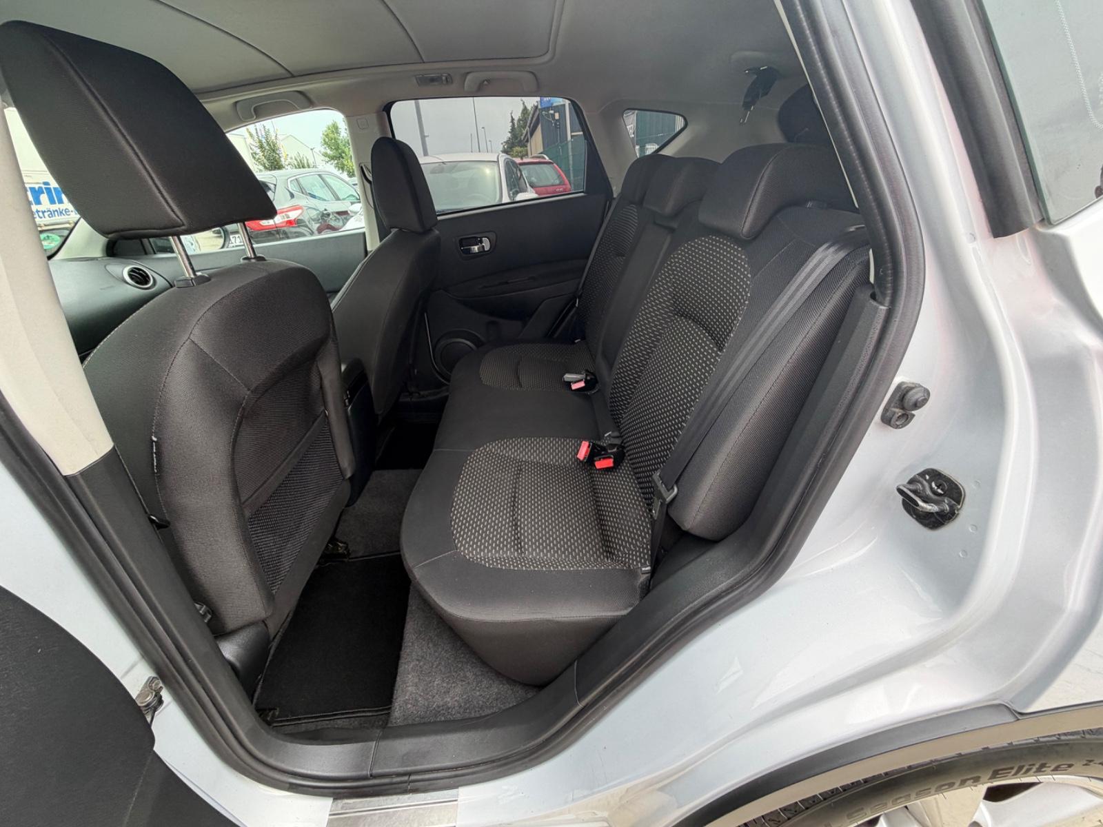 Nissan Qashqai+2 2008 — photo 22
