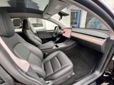 Tesla Model Y Long Range Dual AWD 20 Zoll Allweterreif - Tesla Model Y in Hamburg