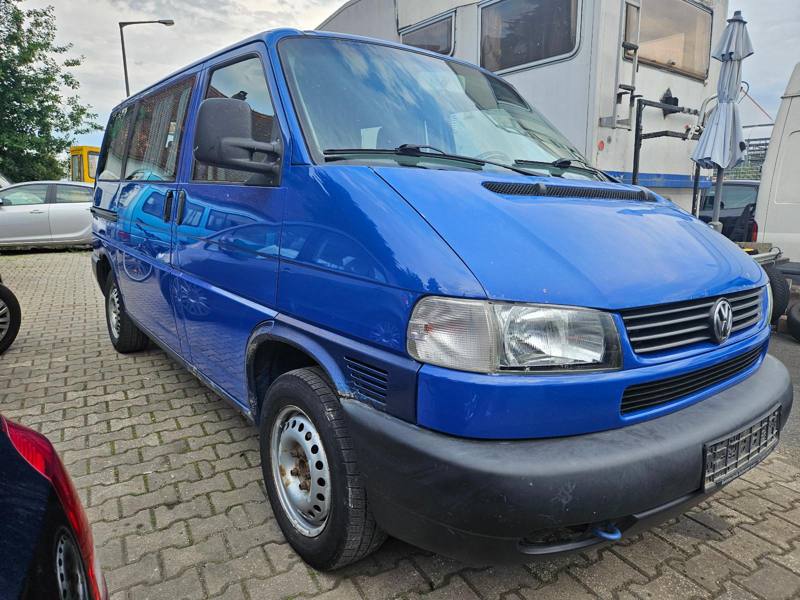 Volkswagen T4 Caravelle 2.5 TDI 75kW