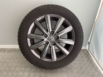 Volkswagen T6 Multivan 2.0 DSG Edition AHK StHz LED Navi