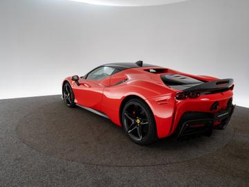2021 Ferrari SF90 缩略图 18