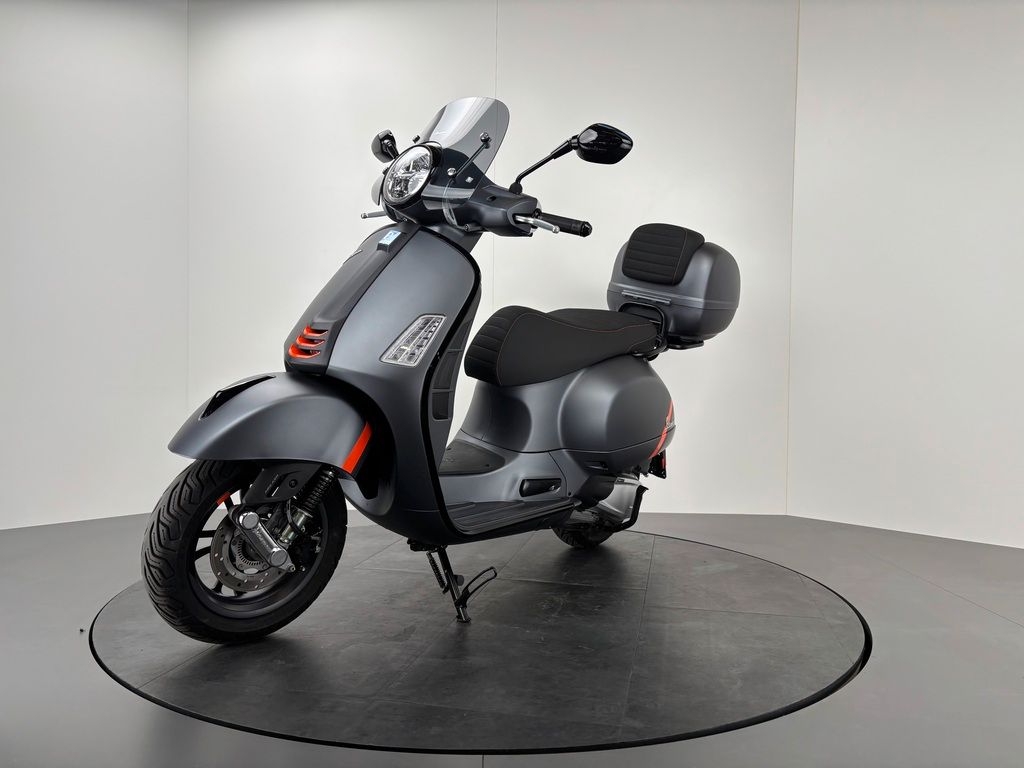 Fahrzeugabbildung Vespa GTS 300 SUPERSPORT *TOPCASE *TOP-ZUSTAND