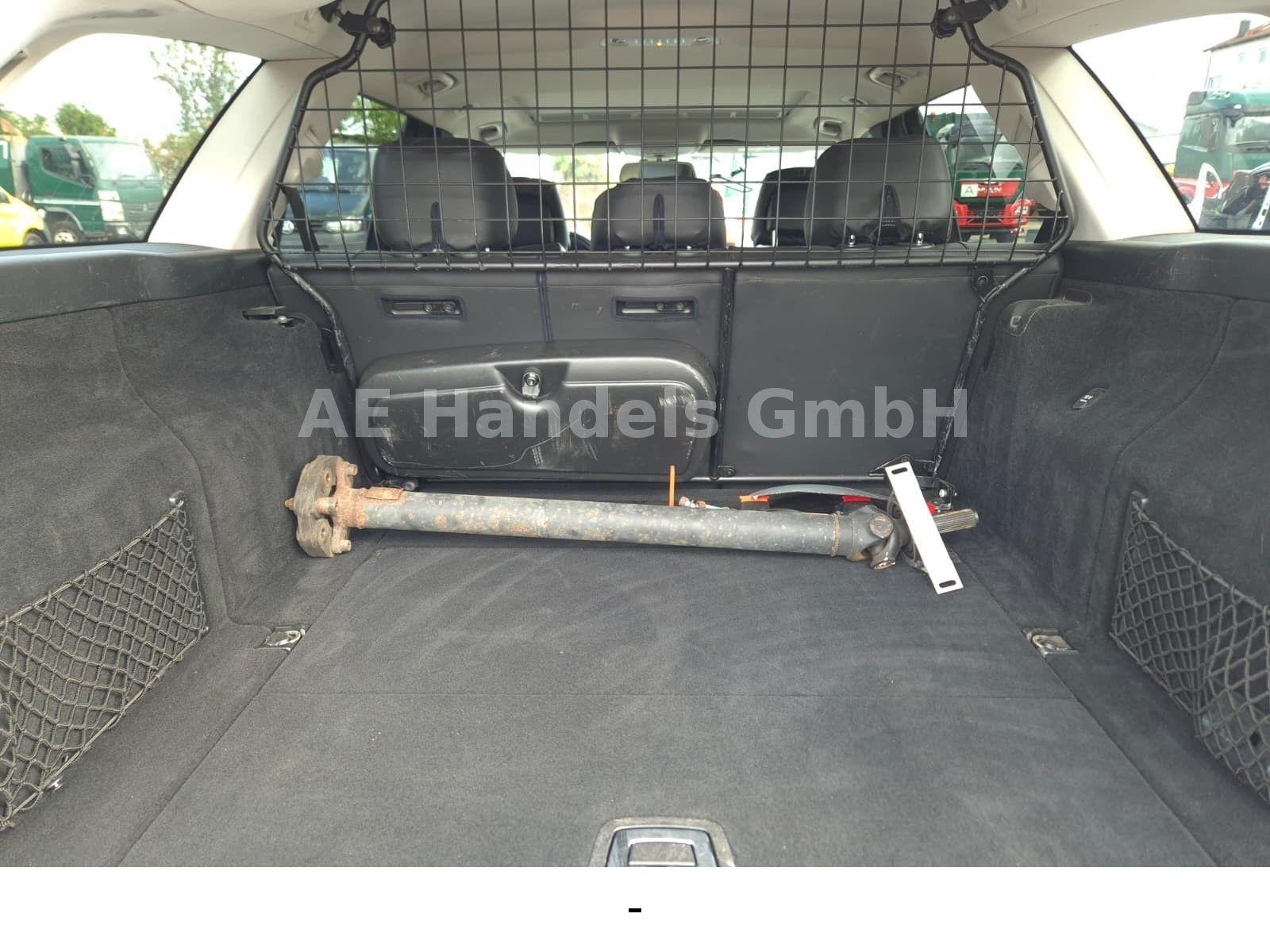Mercedes-Benz E250 2014 — photo 8