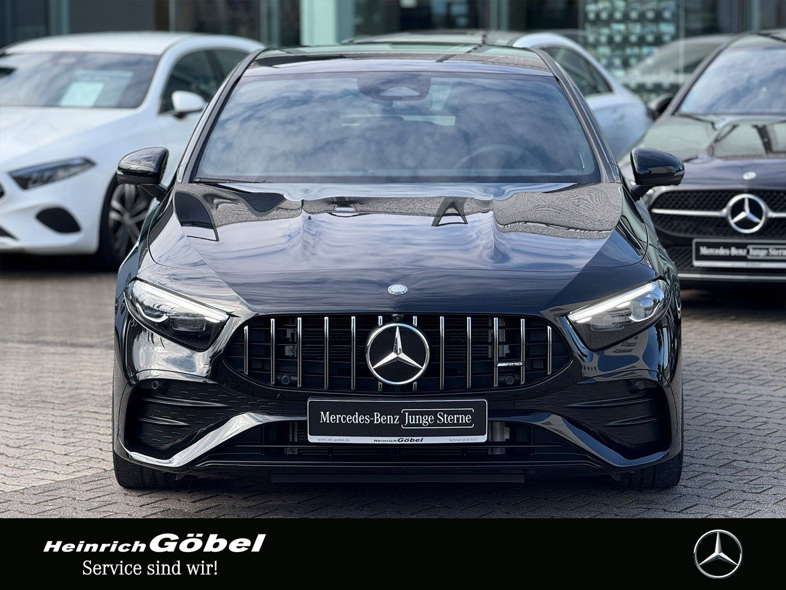 Fahrzeugabbildung Mercedes-Benz AMG A 35 4M BURMESTER*TOTWINKEL*360°*MULTIBEAM*