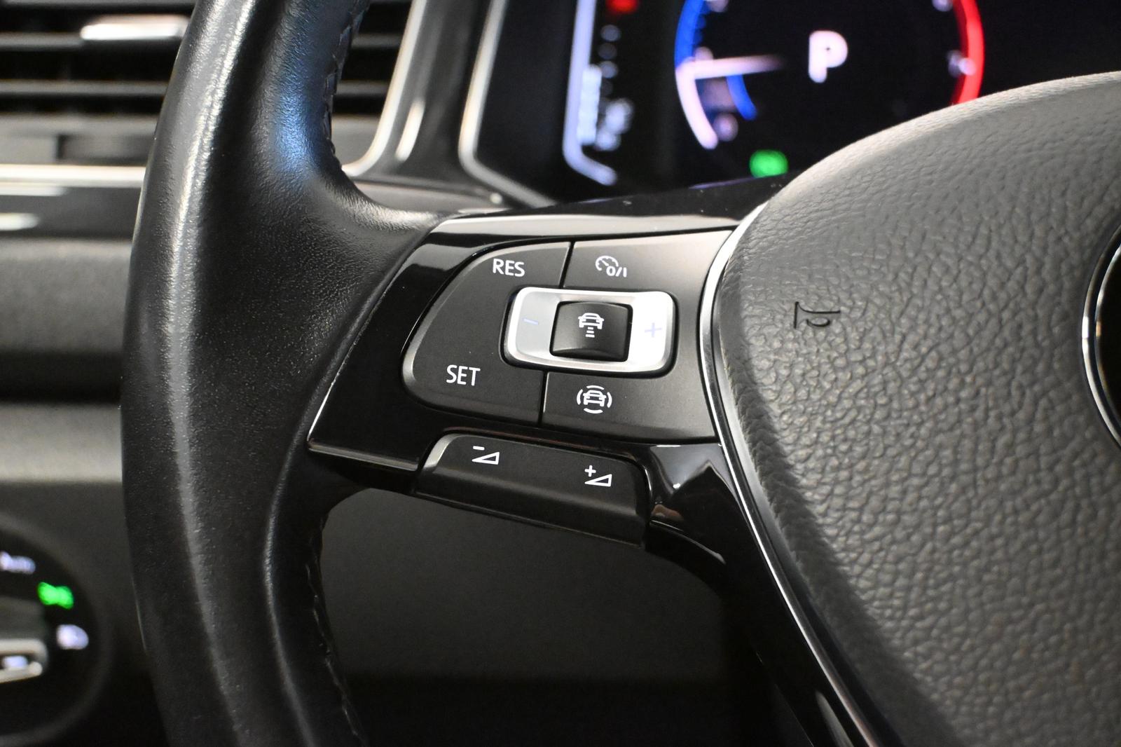 Volkswagen T-Roc Sport *VIRTUAL *KAMERA *ACC *SHZ *KEYLESS, миниатюра 19