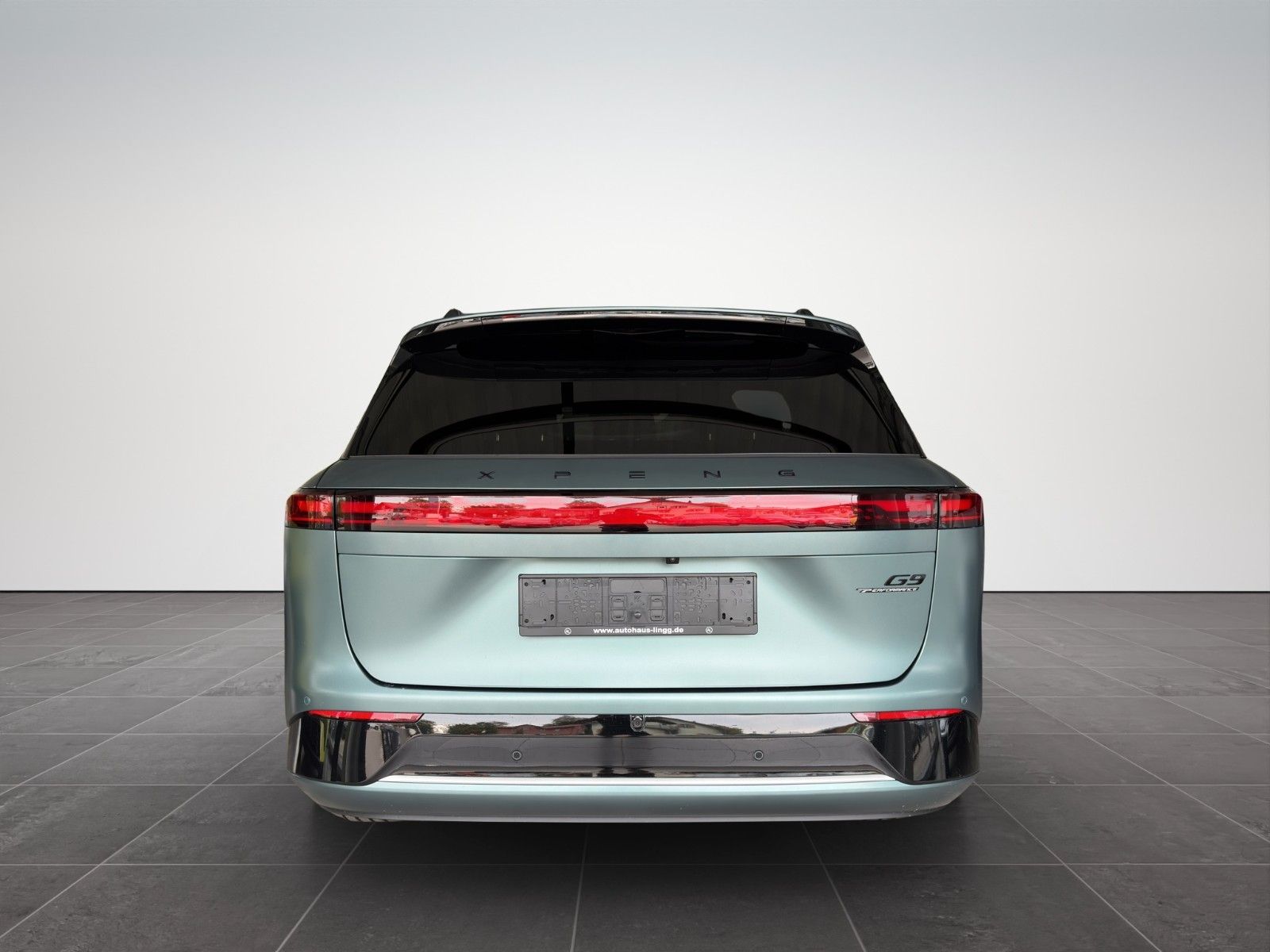 XPENG G9
