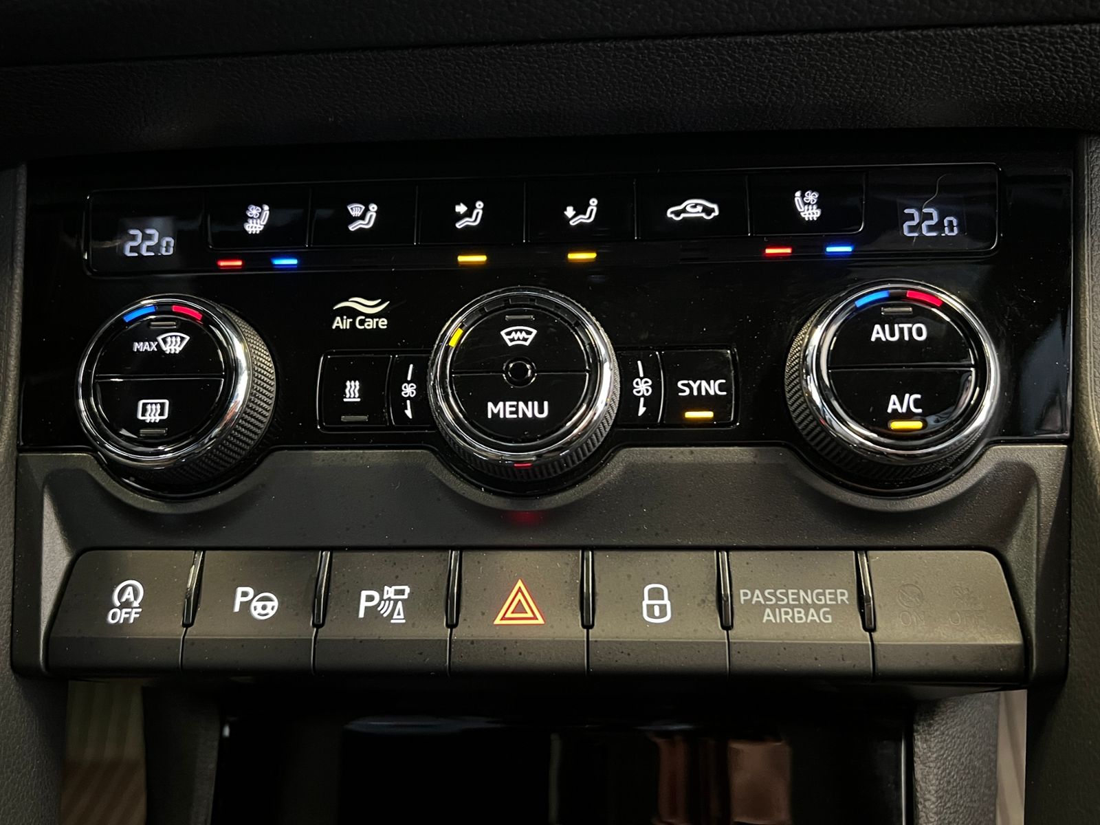 Fahrzeugabbildung SKODA Kodiaq RS 2.0 TSI DSG 4x4 *AHK, Matrix, Standhzg