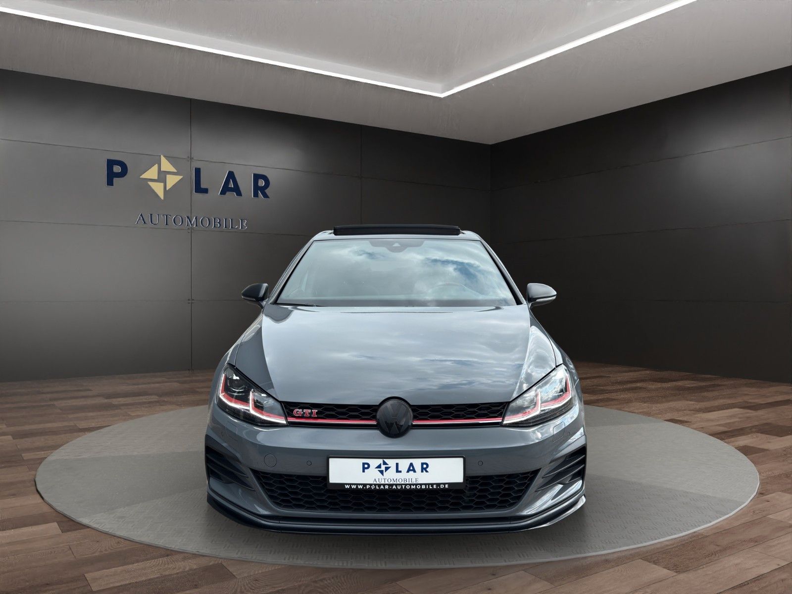 Fahrzeugabbildung Volkswagen Golf VII Lim. GTI TCR *Pano*Kamera*Carplay*ACC