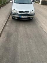 Opel zafira 1.8/ 7Sitze 2 Jahre TÜV - Opel Zafira aus 2003: 2.2