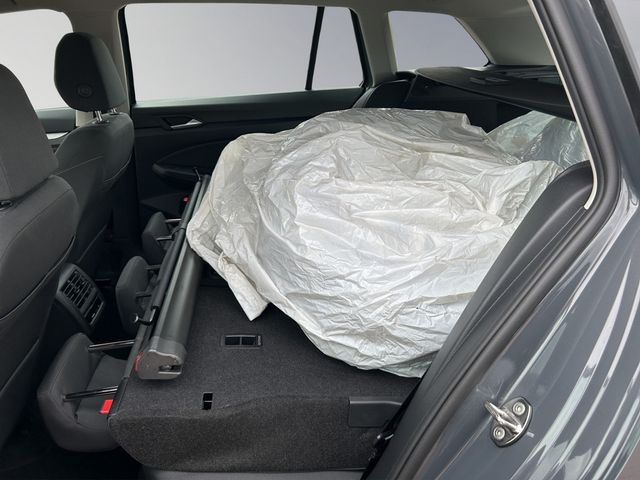 Golf VIII Variant Life