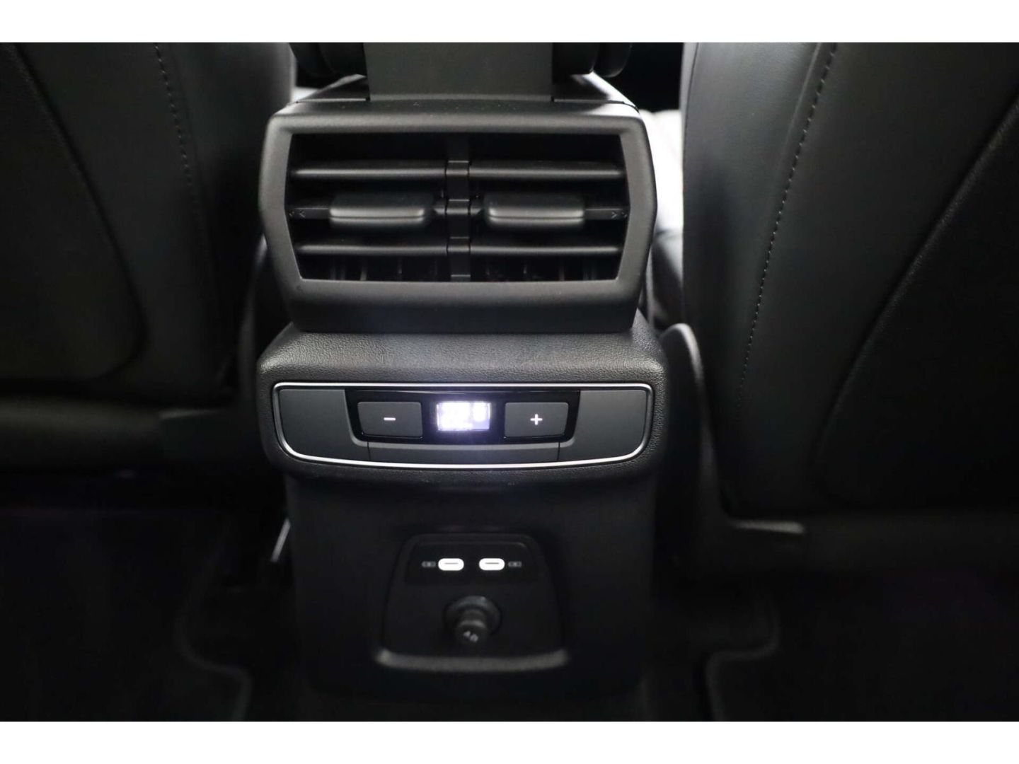 Audi Q4 e-tron - Bild 25