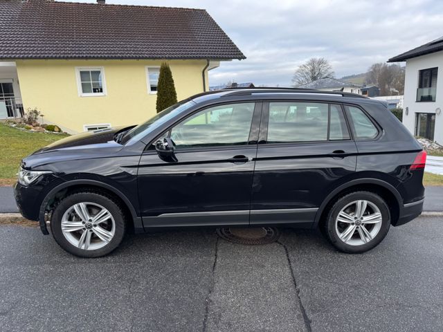 Volkswagen Tiguan Life 4Motion 4x4