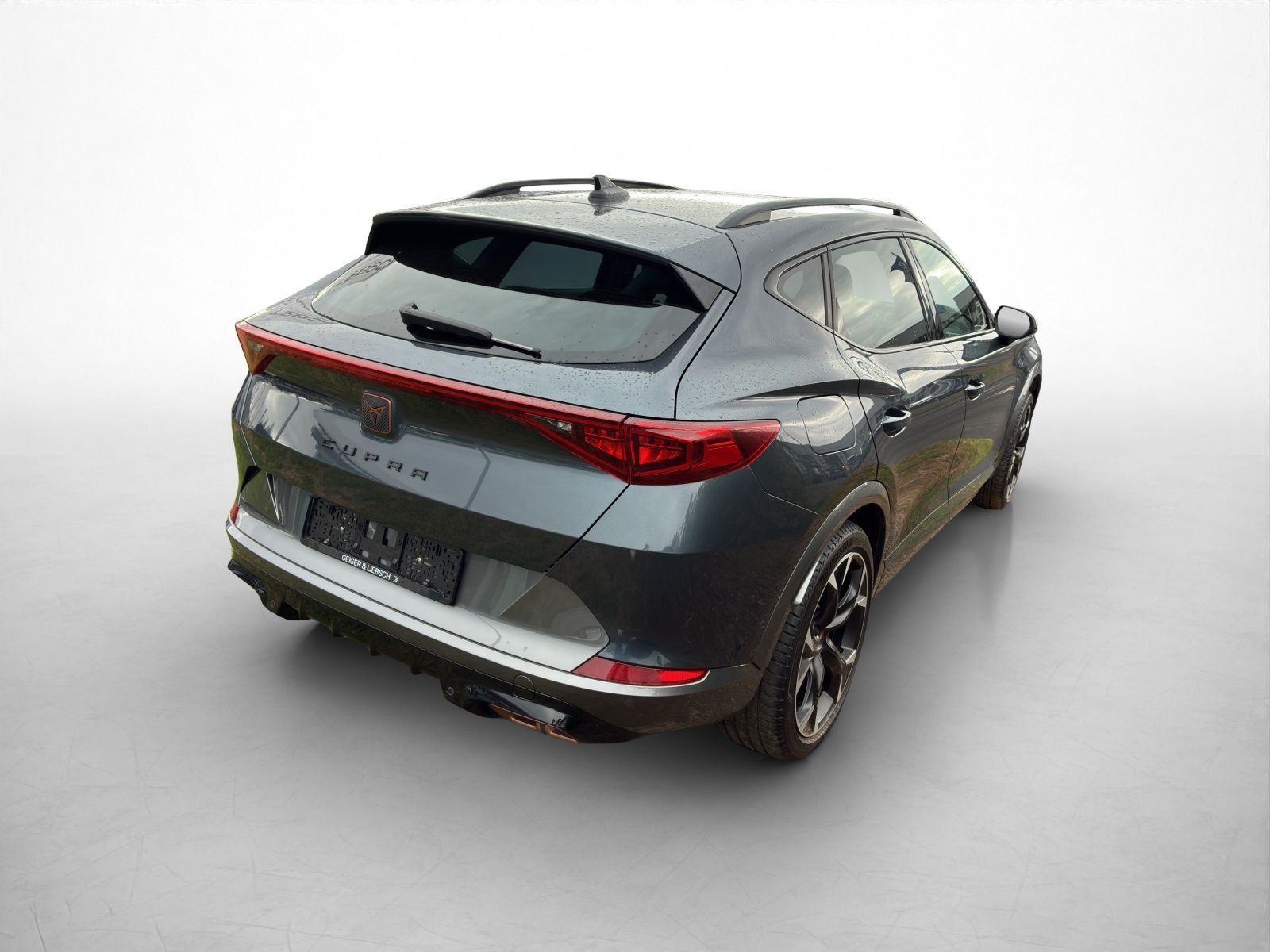 Cupra Formentor 1.4 e-Hybrid VZ*LED*AHK*KAMERA*PDC*SHZ imagem 2