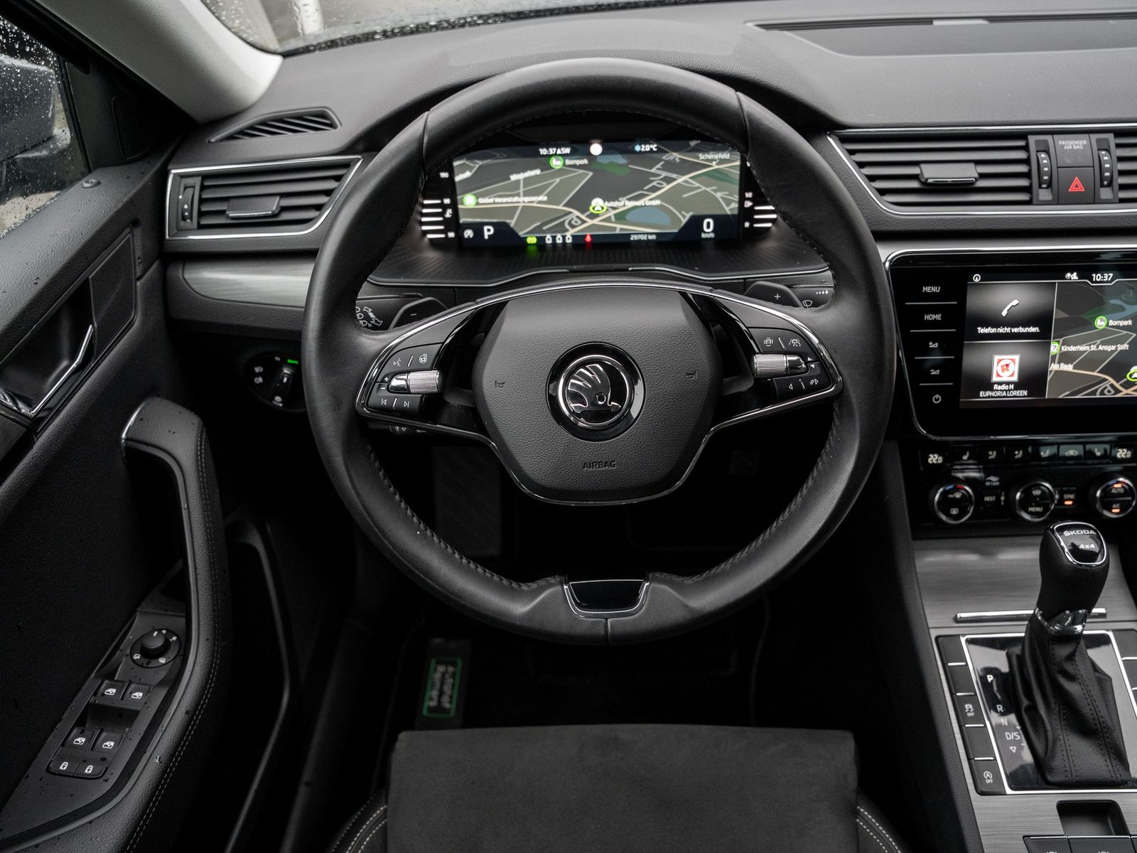 Skoda SUPERB C. STYLE 2.0 TDI DSG 4X4 AHK Kam. Virtual foto 11