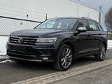 Volkswagen Tiguan Allspace 2.0 TSI 4Motion Highline 162 kW - Volkswagen Tiguan Allspace: 7 Sitzer