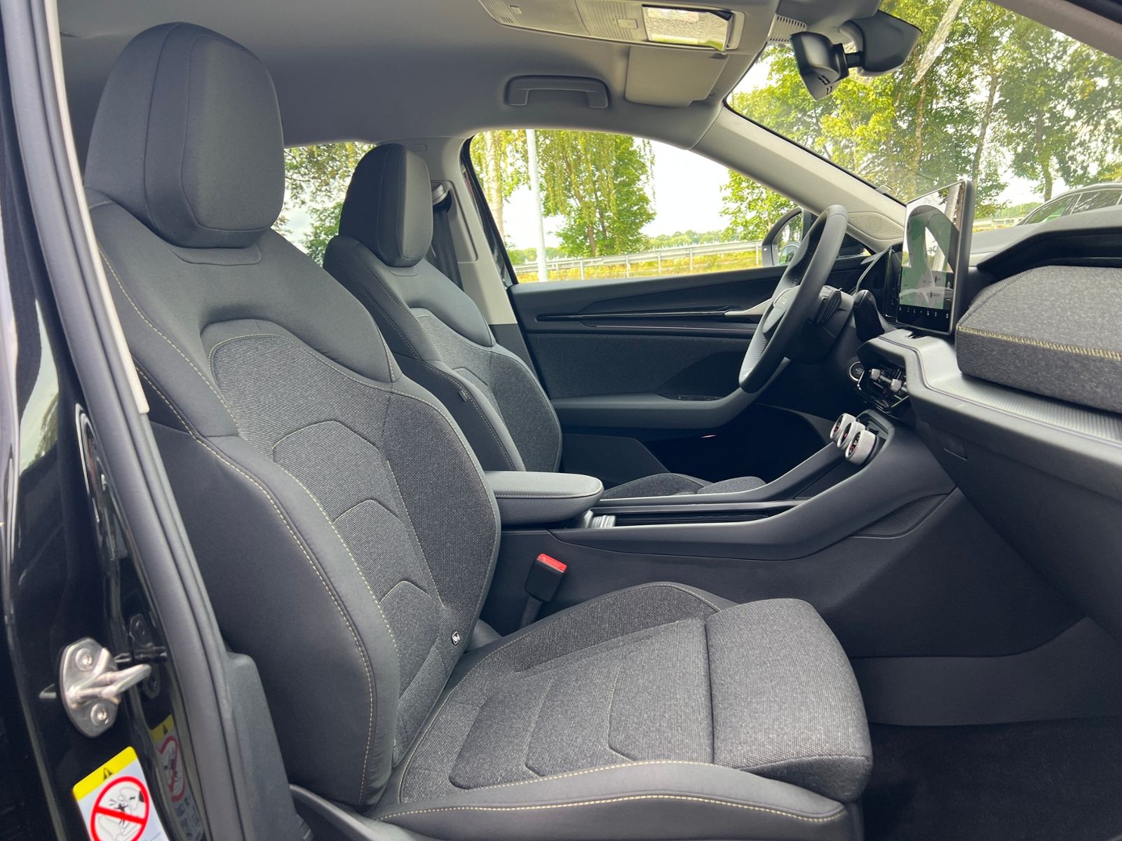 Fahrzeugabbildung SKODA Kodiaq  Selection 2.0 TDI DSG 4x4 * LED,Navi,AHK