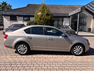 Skoda Octavia - 9