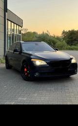 BMW 740i  326 PS  Automatik  Top Aussta... - BMW 7 Series aus 2009
