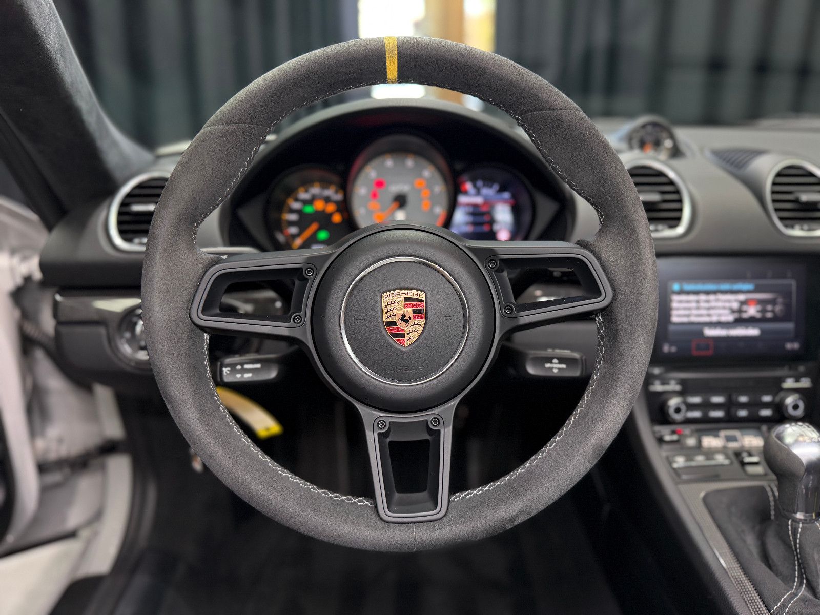 Fahrzeugabbildung Porsche Cayman GT4|918 SCHALENSITZE|PCCB|1.HAND|SCHALTER
