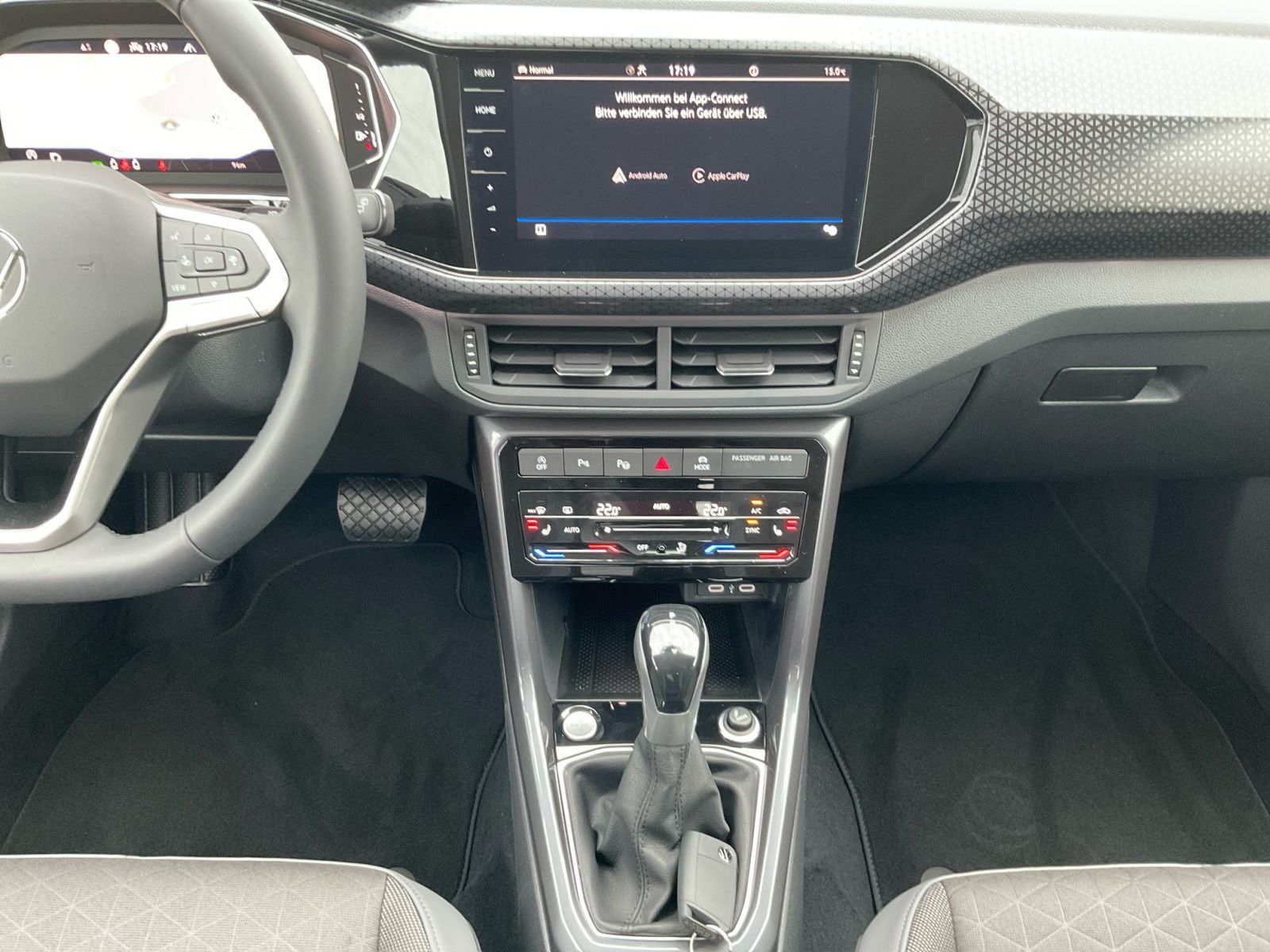 Volkswagen T-Cross - Bild 11
