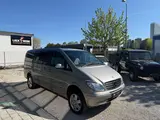 Mercedes-Benz Viano 2.2 CDI 4x4 lang*8-Sitzer*Automatik*Klima* - : Sitzer 8