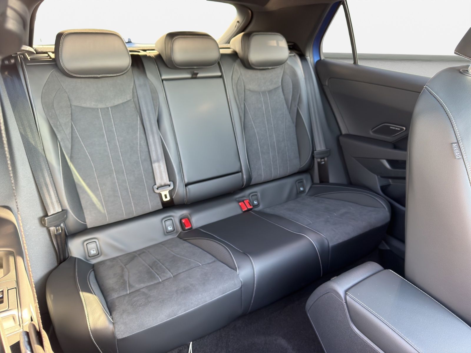 Volkswagen T-Roc - Bild 14