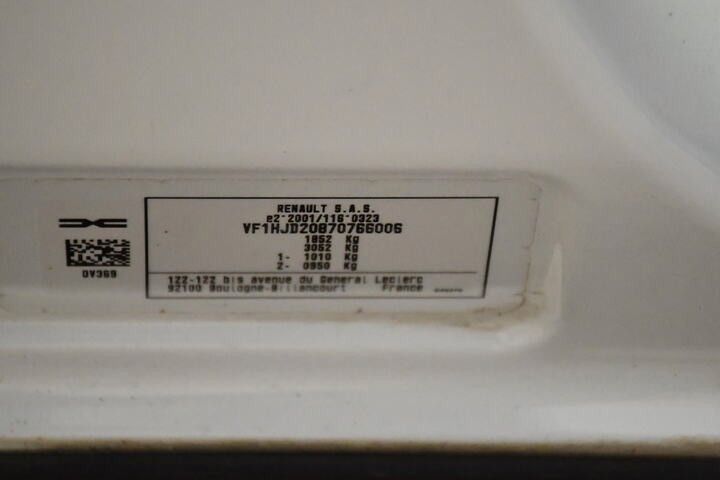 Fahrzeugabbildung Dacia Duster II Expression DIESEL NAVI ALU LED 1.HAND