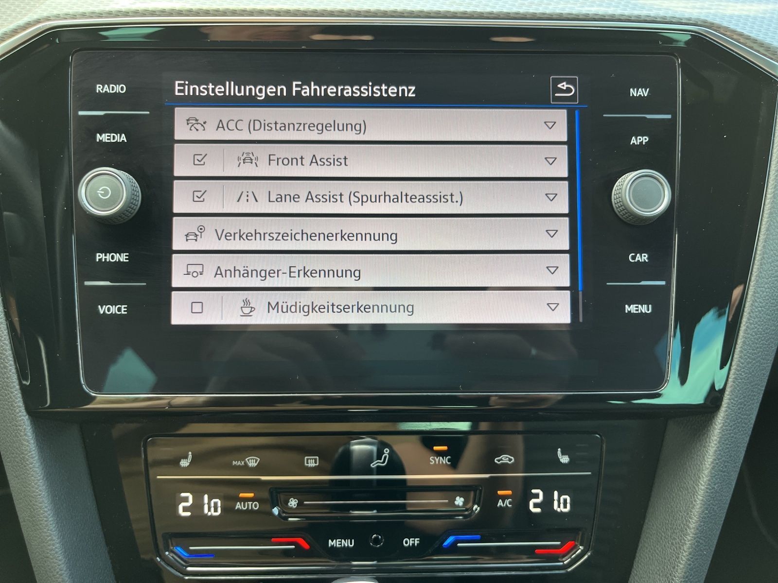 Volkswagen Passat Alltrack - Bild 21