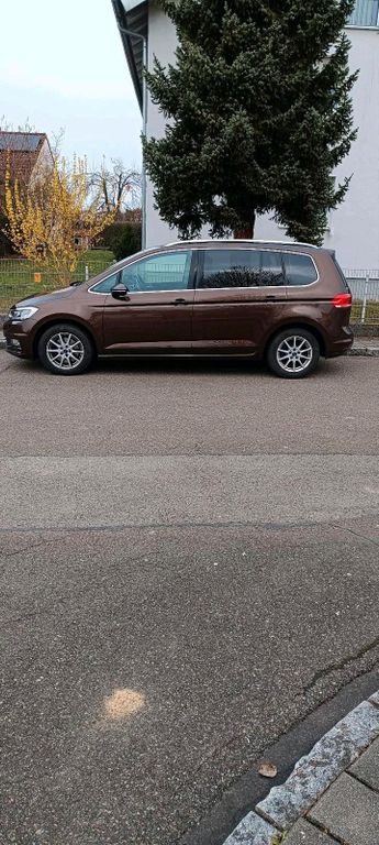 Image of Volkswagen Touran