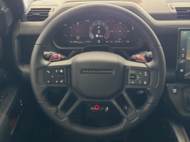 Land Rover Defender 110 P635 OCTA Black MY26 Bluetooth Navi foto 10