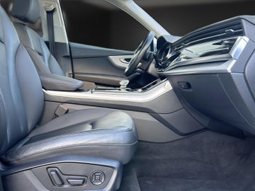 Audi Q7 - 11