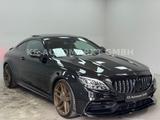 Mercedes-Benz Coupe C 63 AMG Night*Panorama*ACC*LED*R-Kam* - Mercedes-Benz C 63 AMG in Bochum