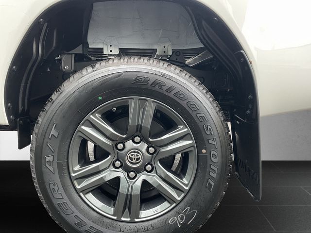 Toyota Hilux 2.4D 4x4 Double Cab Comfort *FACELIFT*ACC*