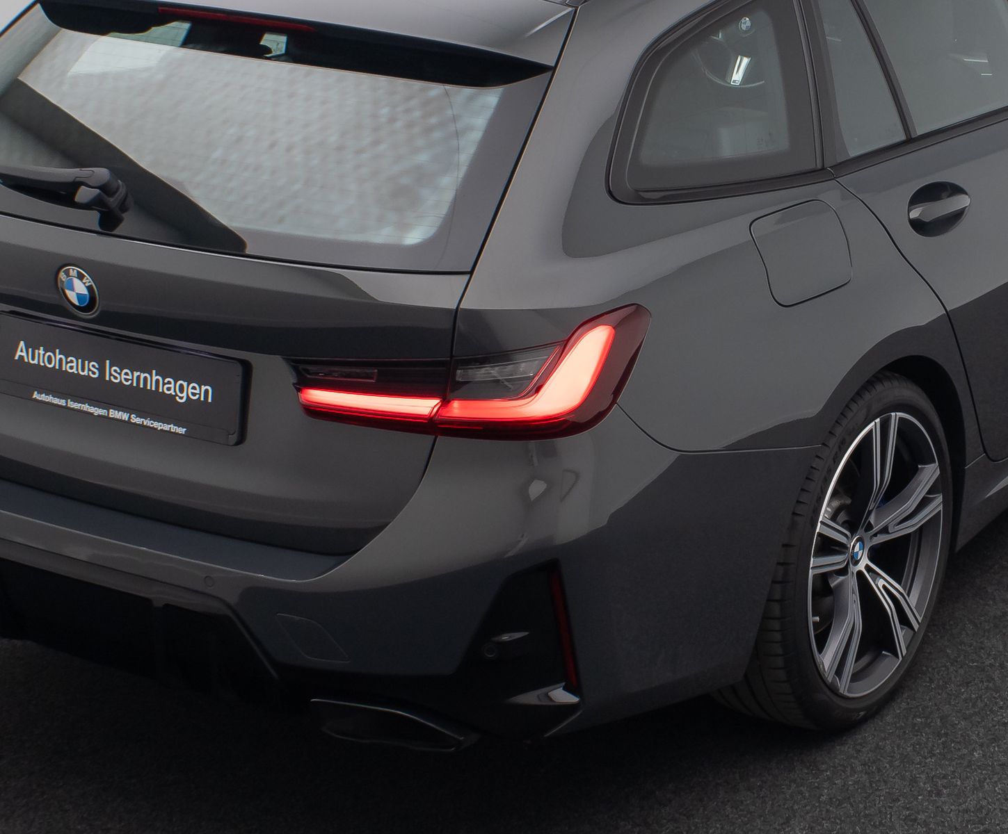 Fahrzeugabbildung BMW M340d xD HUD DAB HiFi AHK Alarm Komfort 19Zoll