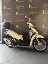 Piaggio Liberty 125 iGet  ABS Top Zust.Topcase - Piaggio Motorräder in Stuttgart