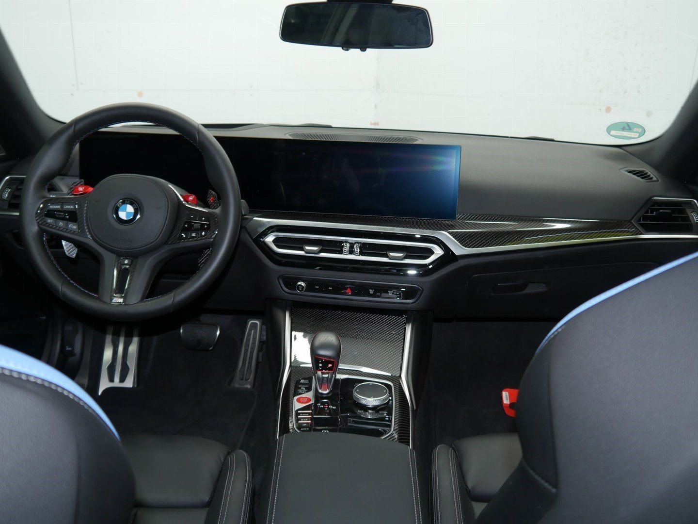 Fahrzeugabbildung BMW M2 Coupé M Carbondach M Sportsitze Harman Kardon