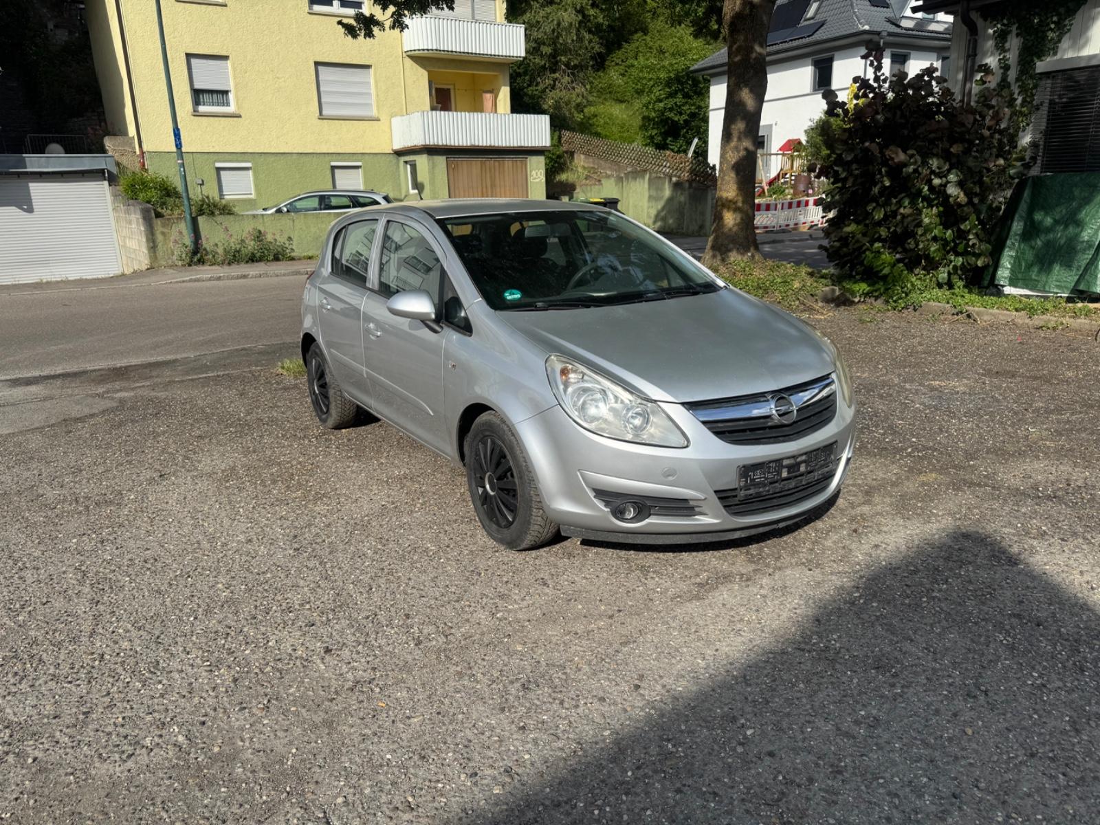 Opel Corsa D CATCH ME / Klima / Neue TÜV