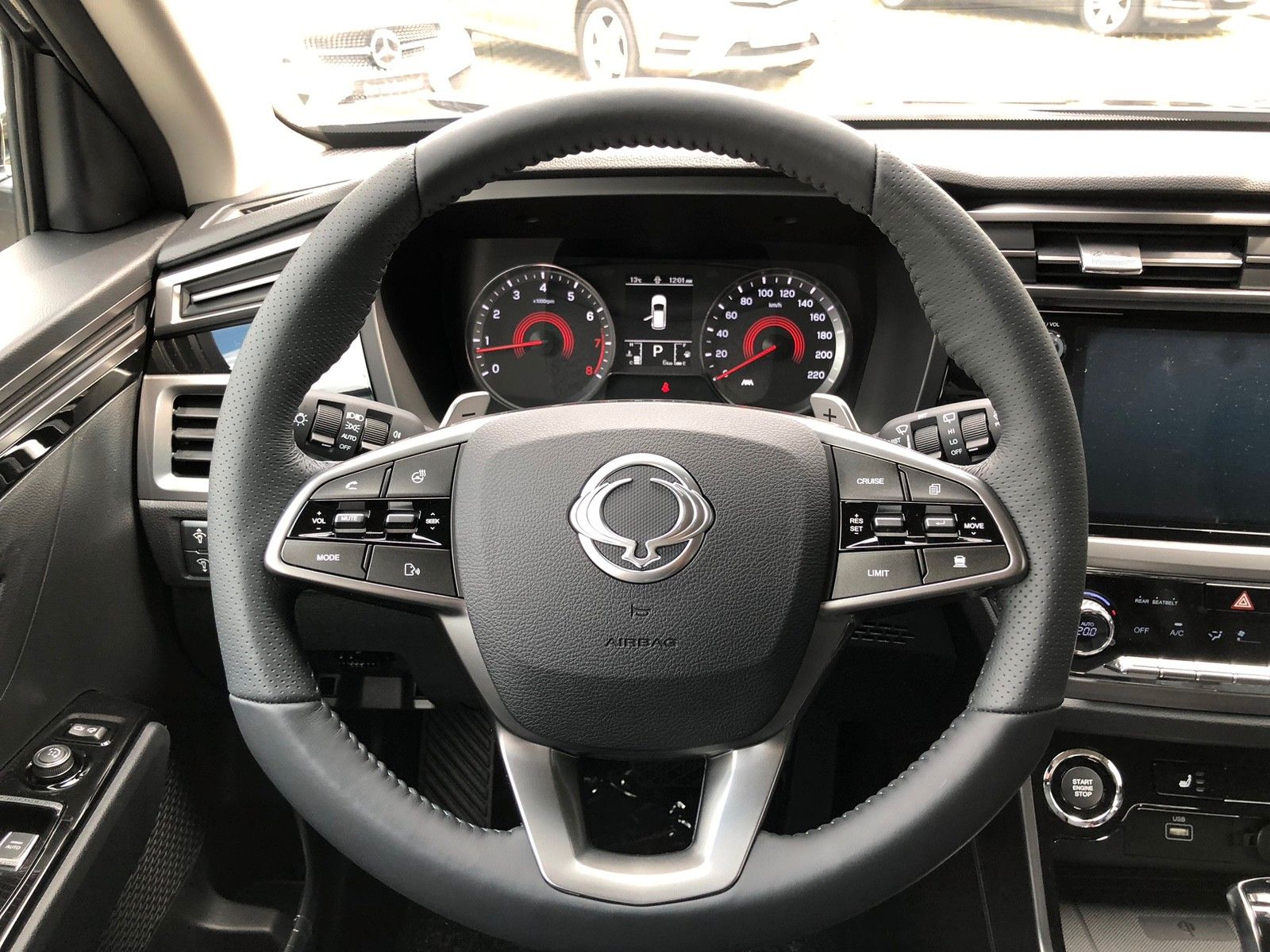Fahrzeugabbildung KGM KORANDO+BLACKLINE+AMBIENTE+KAMERA+SH+LED++++++++