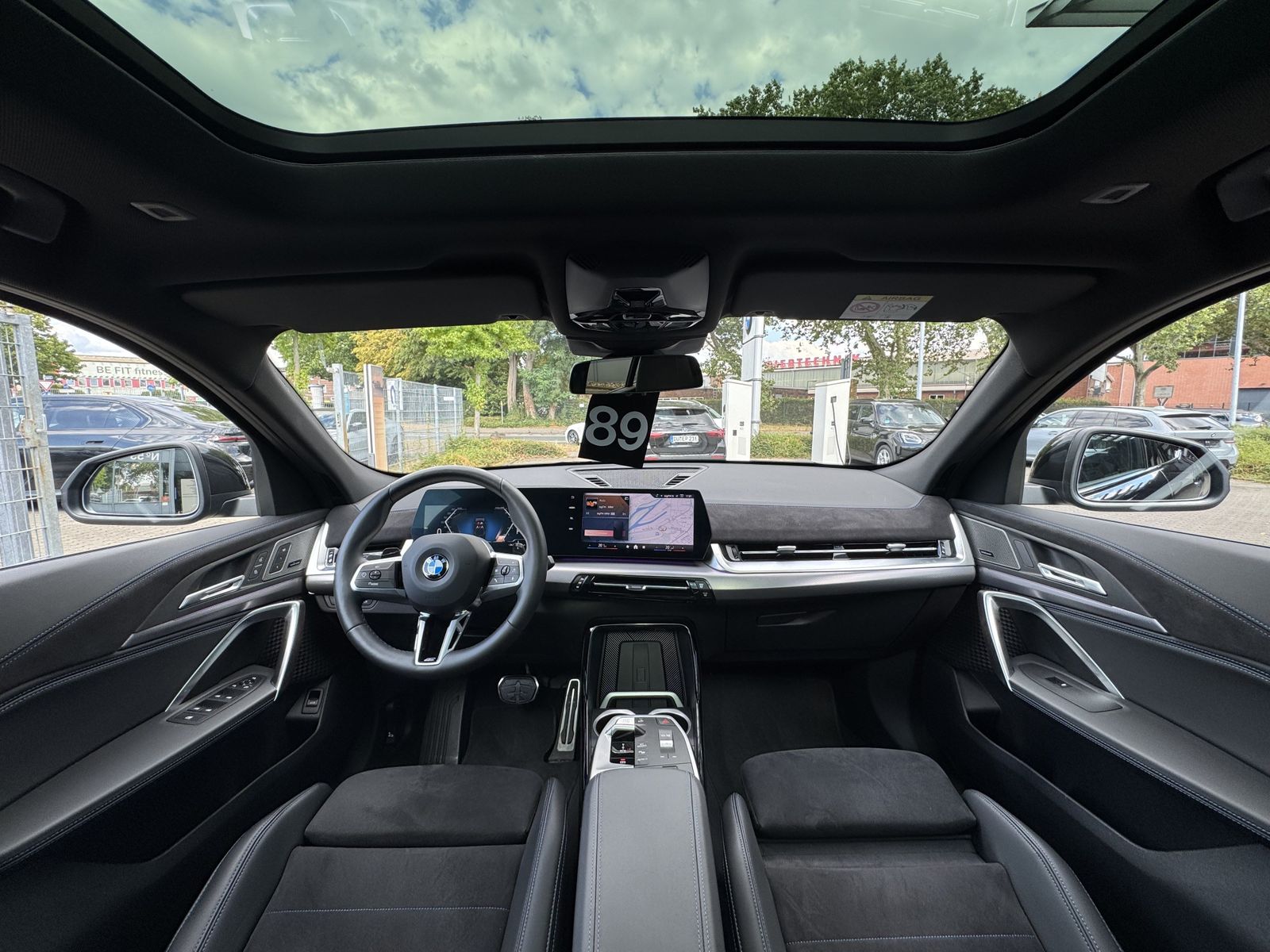 BMW X2 xDrive20d M Sport AHK PANO DA H&K Massage PA foto 2
