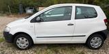 Volkswagen Fox 1,2 Standard Service neu TÜV 08/2027 - Volkswagen Fox Standard mit Benzin-Antrieb