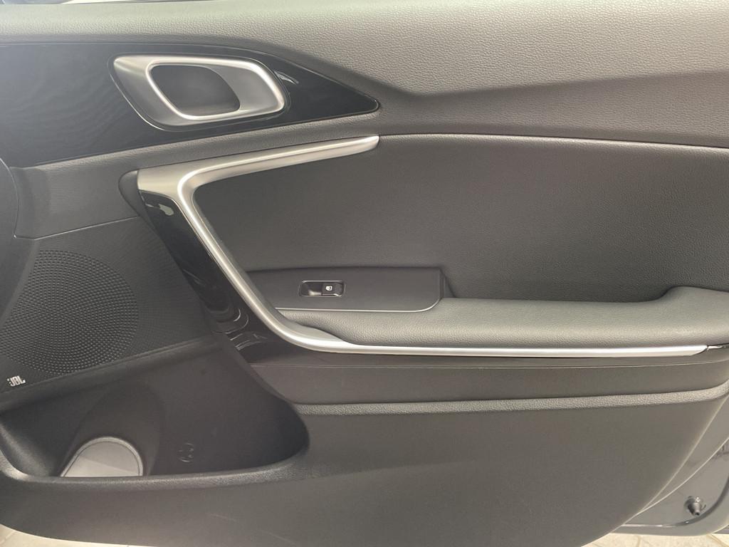 Kia Ceed SW 1.5 T-GDI DCT Spirit
