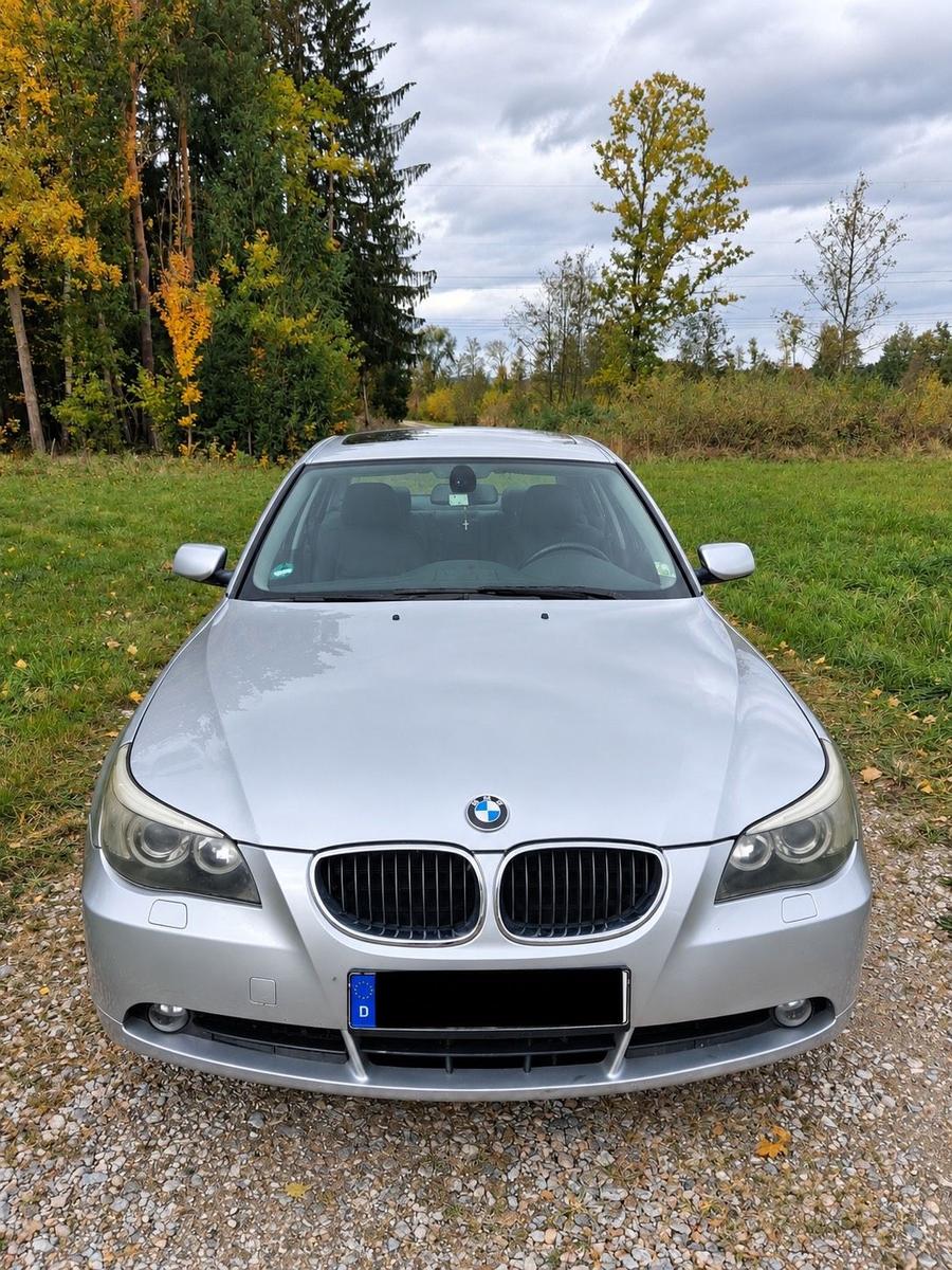 BMW 520