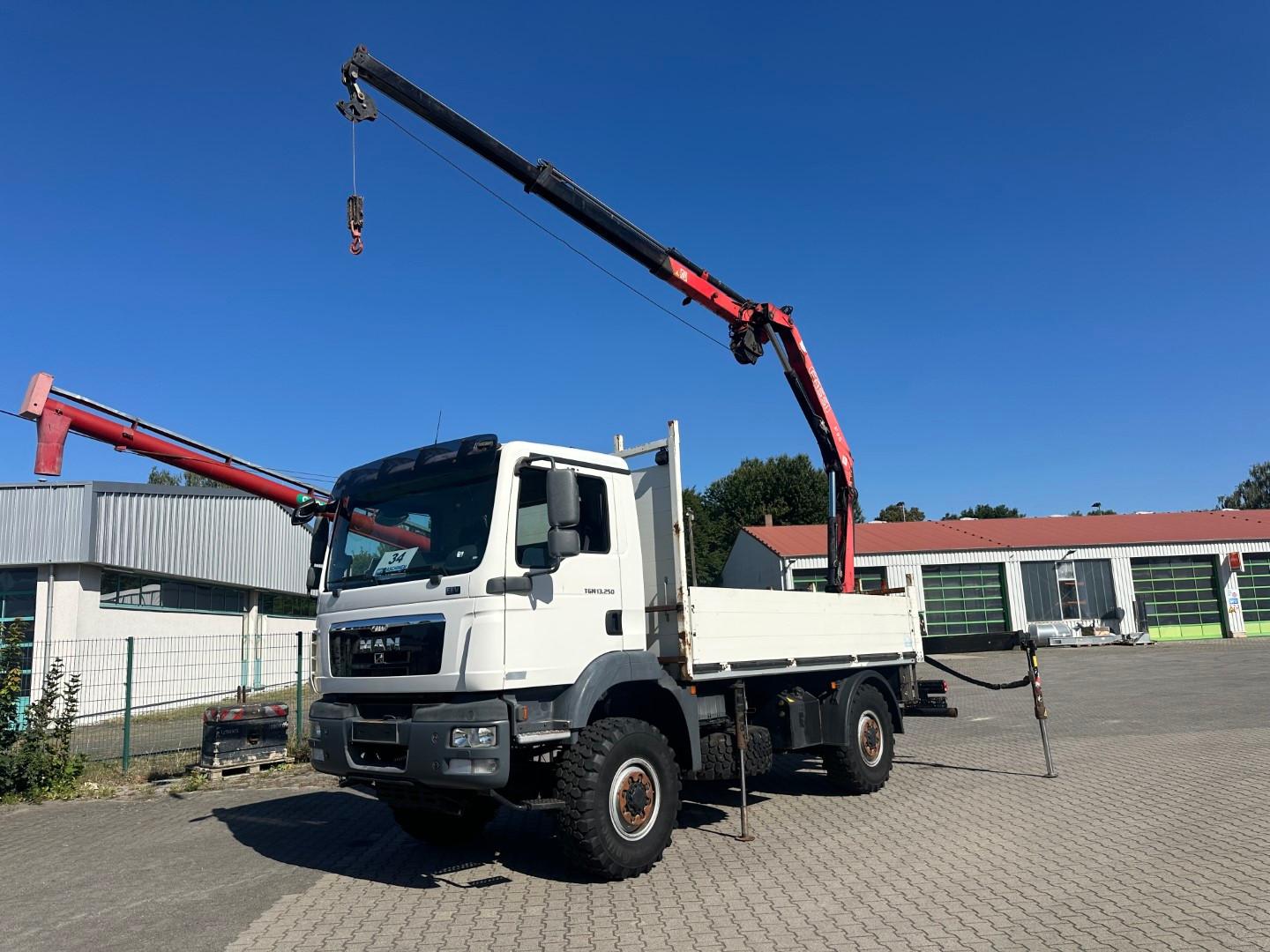 MAN TGM 13.250 / 4x4 / Fassi F 95 / Funk / Seilwinde